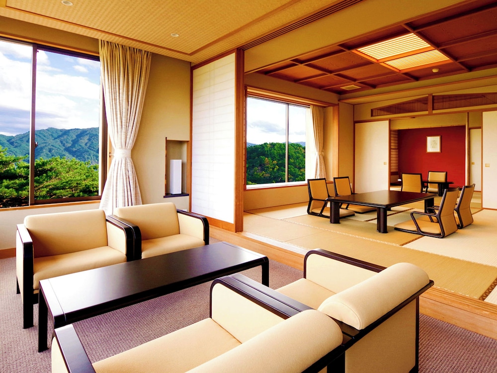 ロイヤル ルーム 1 ベッドルーム 禁煙 オーシャンビュー | 浄土ヶ浜パークホテル