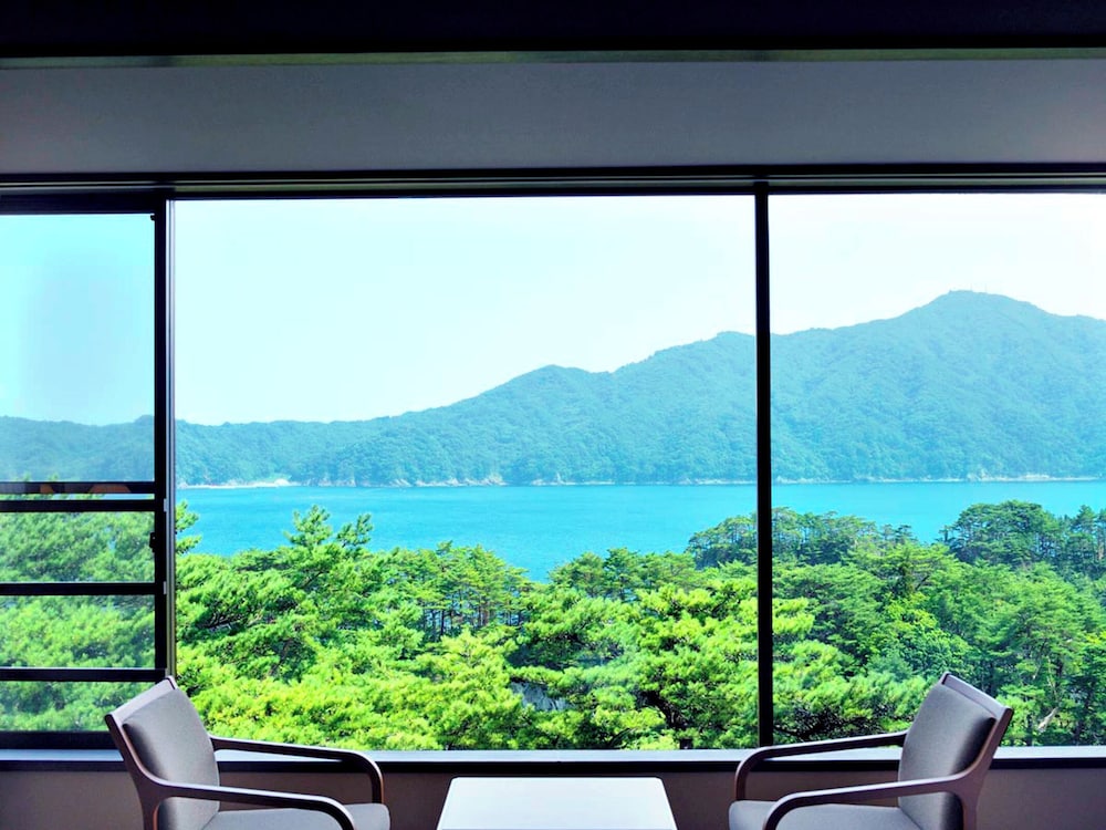 海側洋室ツインベッドルーム [ネット限定] 禁煙 ビーチ / オーシャン ビュー0 | 浄土ヶ浜パークホテル