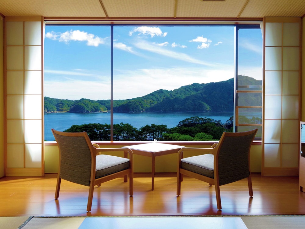 海側和室10畳 (ビュッフェプラン) 禁煙 | 浄土ヶ浜パークホテル