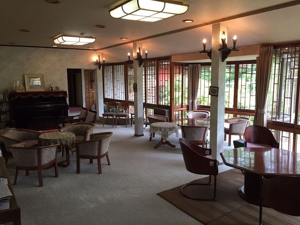 チェックイン / チェックアウト キオスク1 | 文化財のお宿 千歳楼