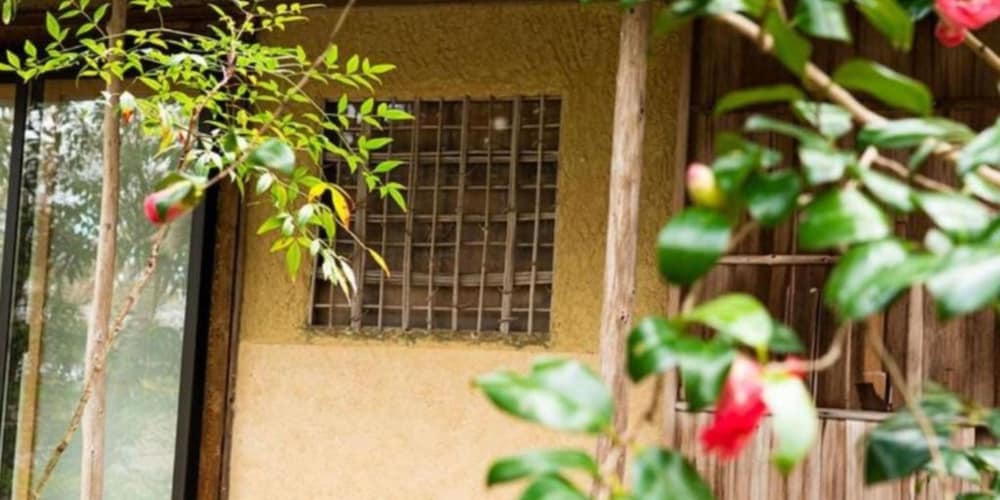 ベーシック ツインルーム バルコニーからの眺望1 | 文化財のお宿 千歳楼