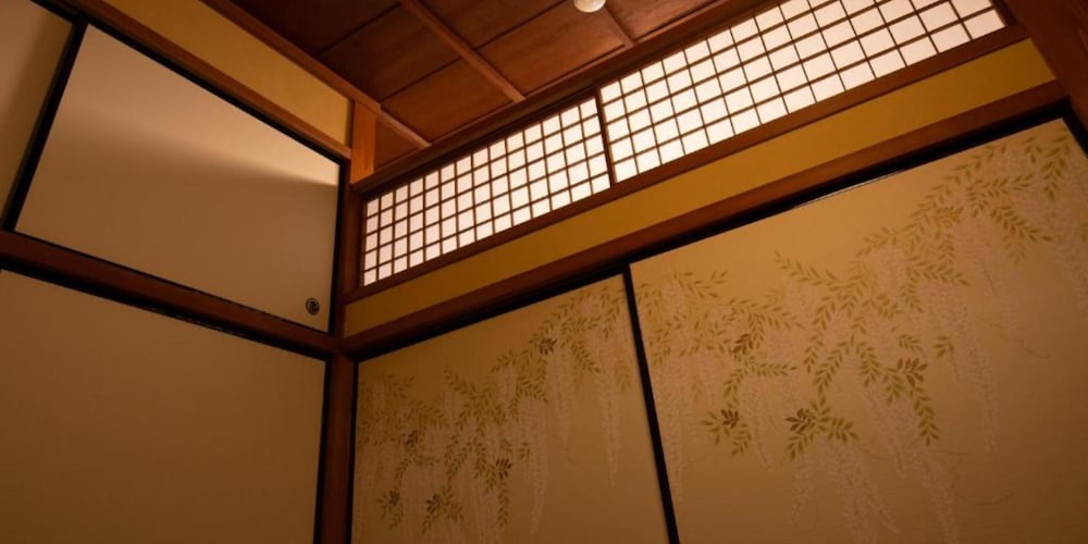 和風トリプルルーム 客室3 | 文化財のお宿 千歳楼