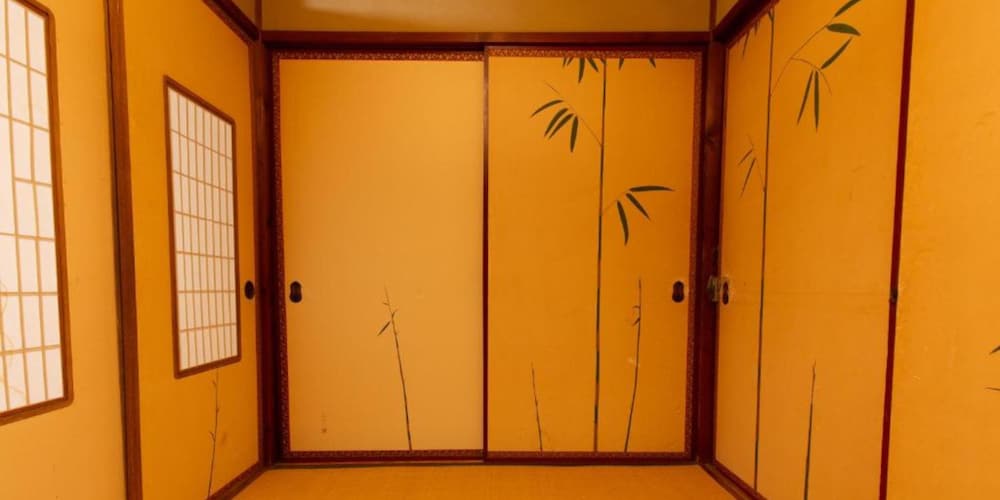 和風トリプルルーム 客室3 | 文化財のお宿 千歳楼