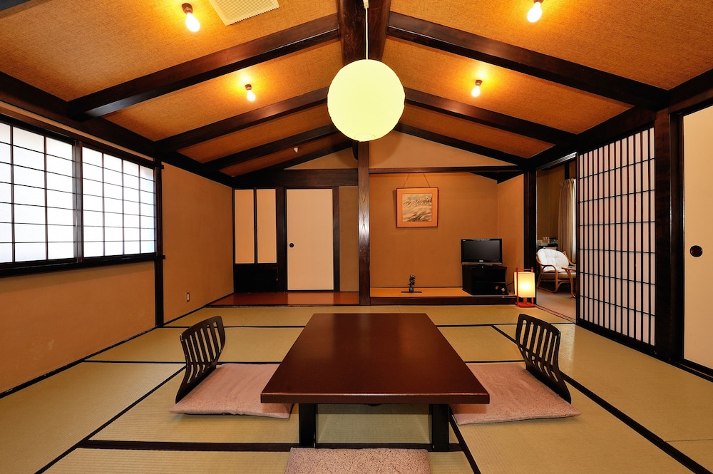 客室1 | 湯宿 和泉屋善兵衛 客室1 | 湯宿 和泉屋善兵衛