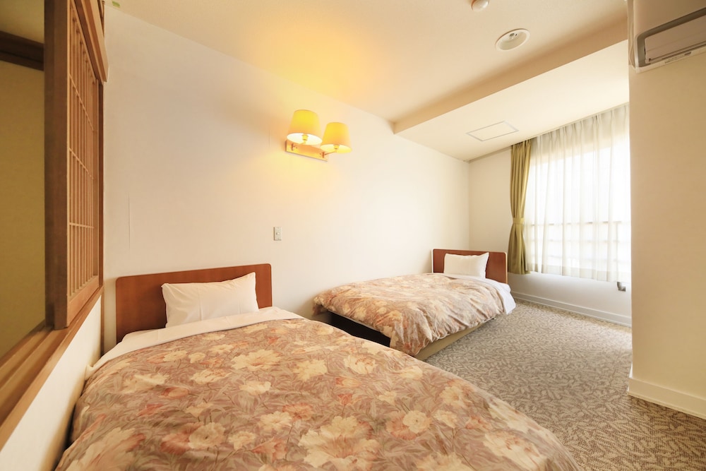 和洋室 (眺望なし) 客室2 | レイクランドホテル みづのさと