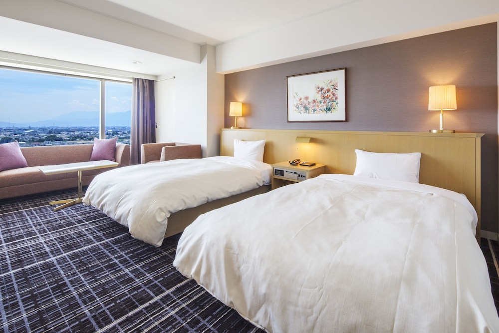 スタンダード ツインルーム シングルベッド 2 台 禁煙 客室10 | 甲府記念日ホテル