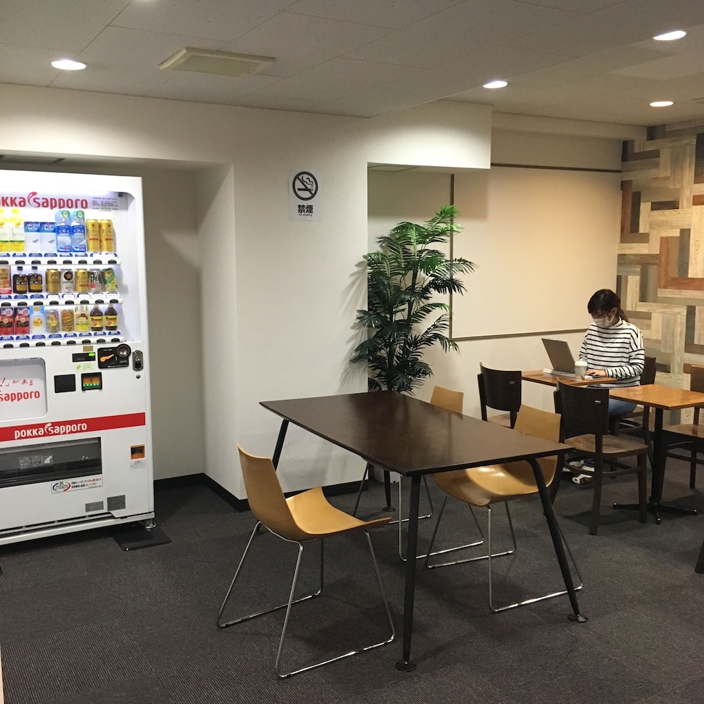 施設内の設備1 | 1 ナイト 1980 ホステル