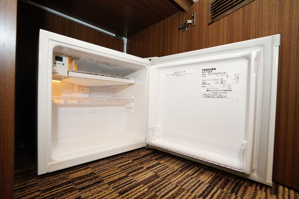 セミダブルルーム 禁煙 小型冷蔵庫0 | 福岡東映ホテル