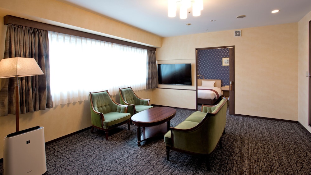 ジュニアスイート 禁煙 客室1 | 八百治博多ホテル