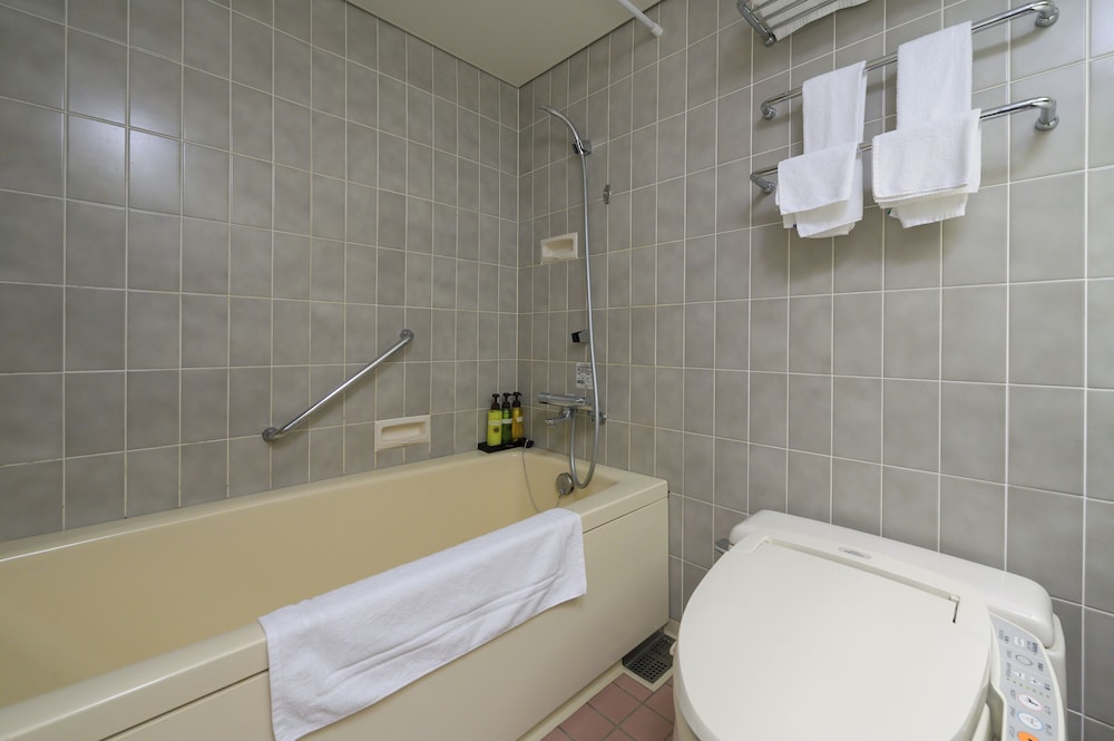 スタンダード ツインルーム 禁煙 オーシャンビュー バスルーム0 | ホテル青森