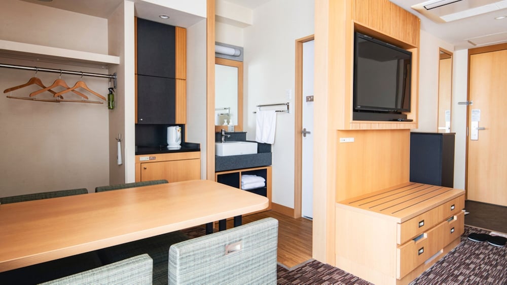 デラックス ツインルーム 禁煙 客室2 | ベッセルホテルカンパーナ京都五条