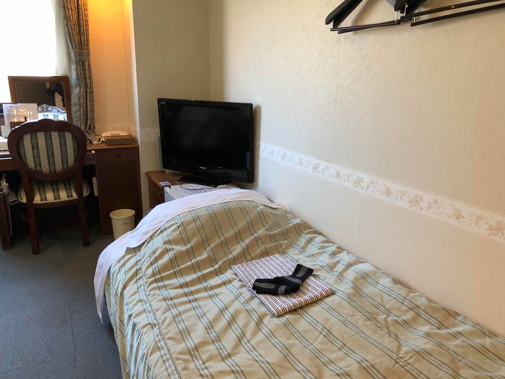 トリプルルーム 禁煙 客室2 | ホテルターミナルアートイン