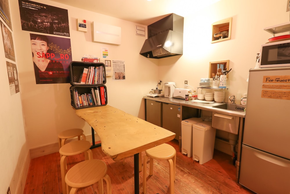女性専用ドミトリー6人部屋 2ベッド利用 専用簡易キッチン0 | SappoLodge