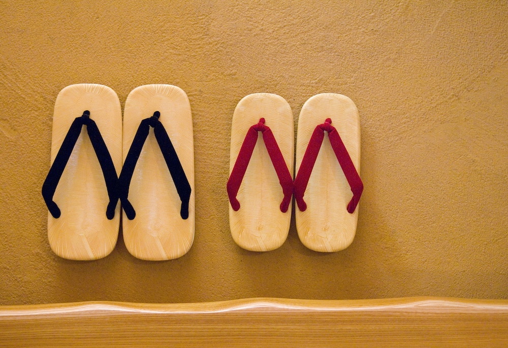 和洋室　ファミリールーム　メゾネット　禁煙　専用露天風呂付 客室の設備とサービス0 | 由布院 寛ぎの宿 なな川