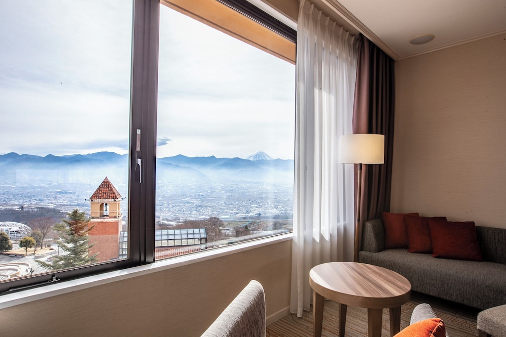 スタンダード ツインルーム バルコニーからの眺望0 | フルーツパーク富士屋ホテル