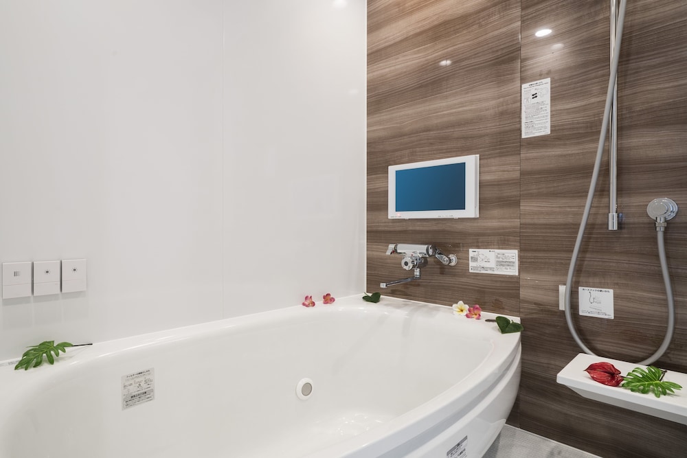 71㎡ エグゼクティブ スイート 禁煙 バスルーム0 | ホテルアルプス