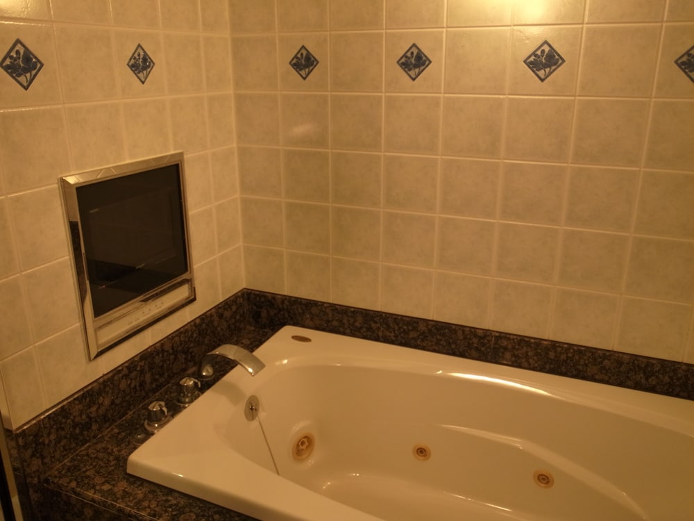 31㎡, スタンダード ダブルルーム ジェットバス0 | ホテルアルプス