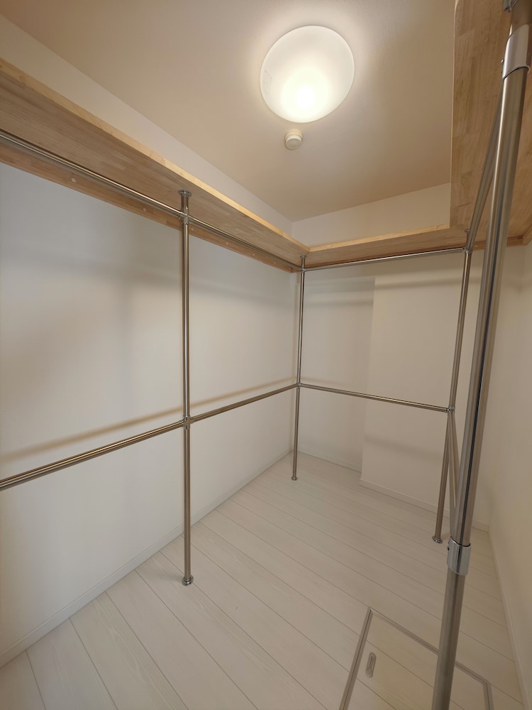 ワードローブ1 | ケイアイコンホテル千種