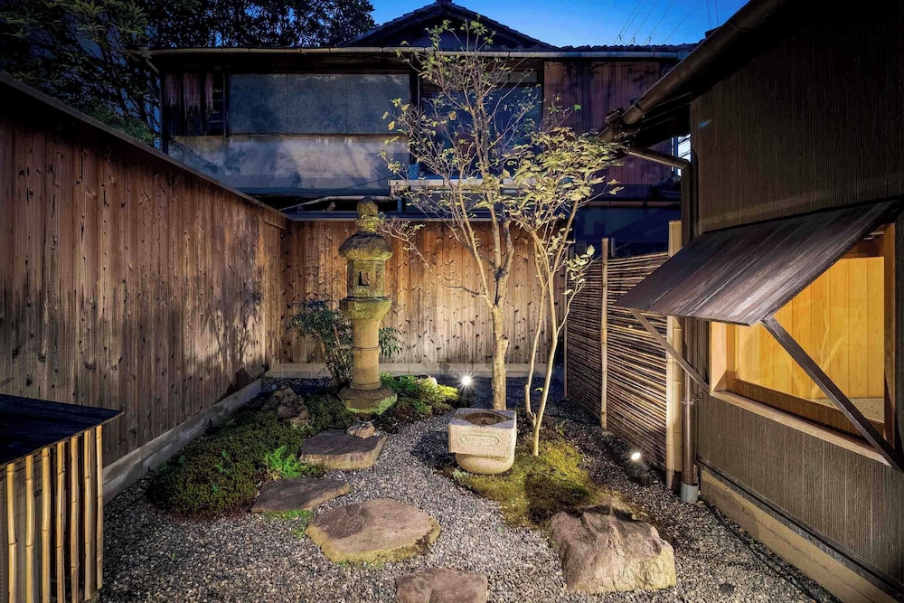 トラディショナル ハウス 2 ベッドルーム キッチン ガーデンビュー ガーデン ビュー0 | Konoha Yura Machiya House