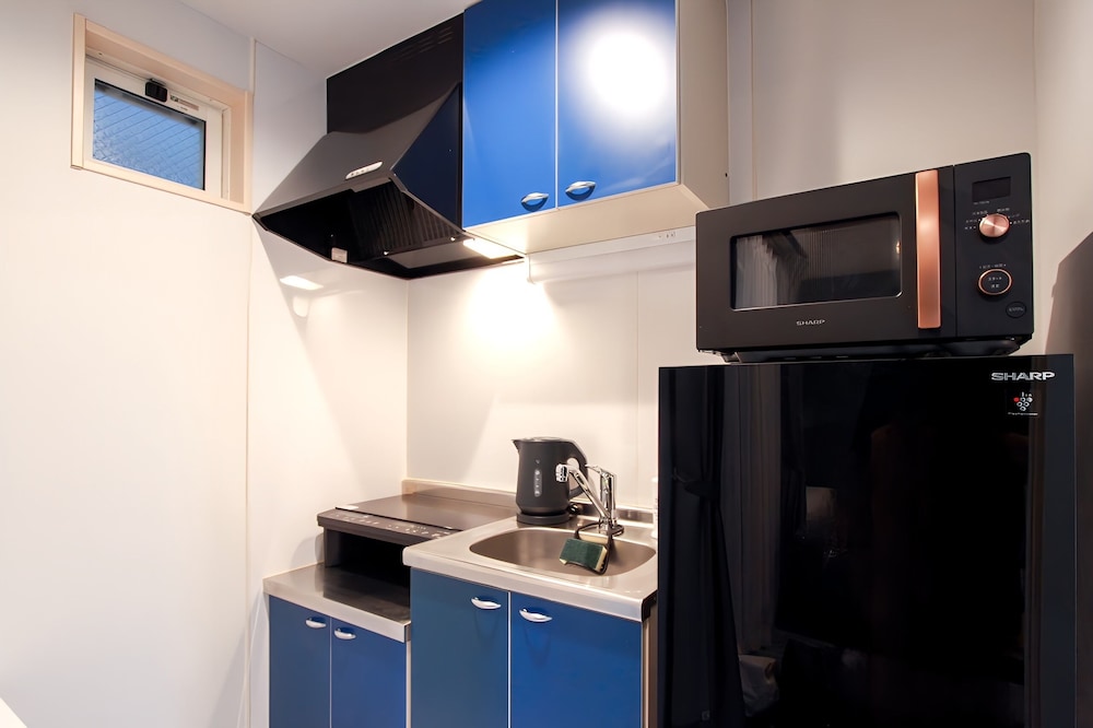 コンフォート アパートメント 小型冷蔵庫0 | ホテル サリフォート博多