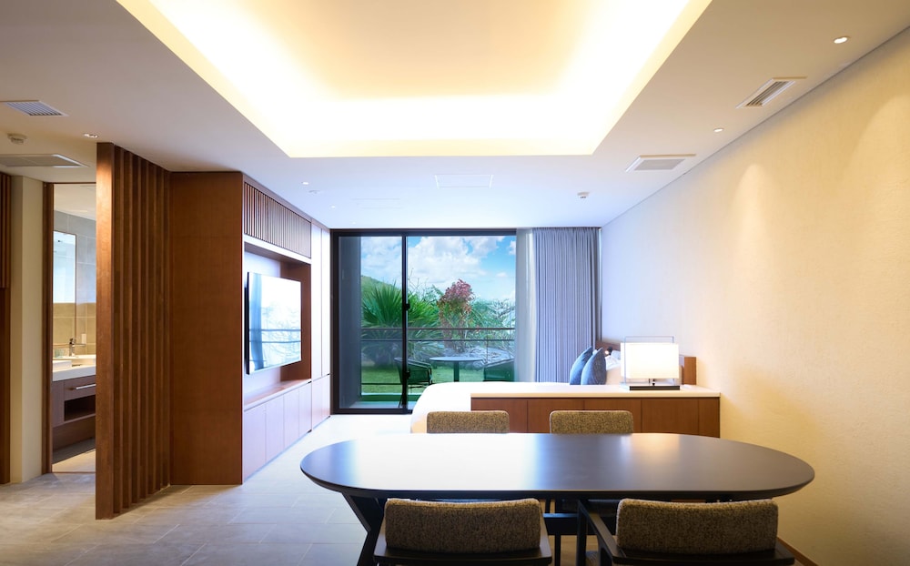 スイート オーシャンビュー ガーデン | BATON SUITE 沖縄古宇利島