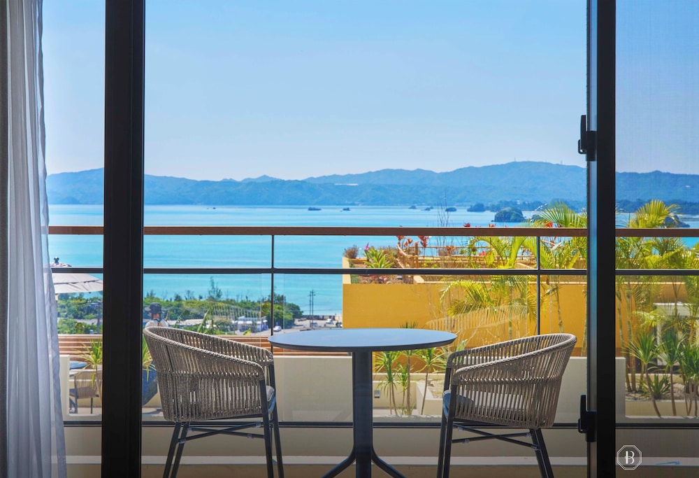 スイート オーシャンビュー ガーデン ビーチ / オーシャン ビュー0 | BATON SUITE 沖縄古宇利島