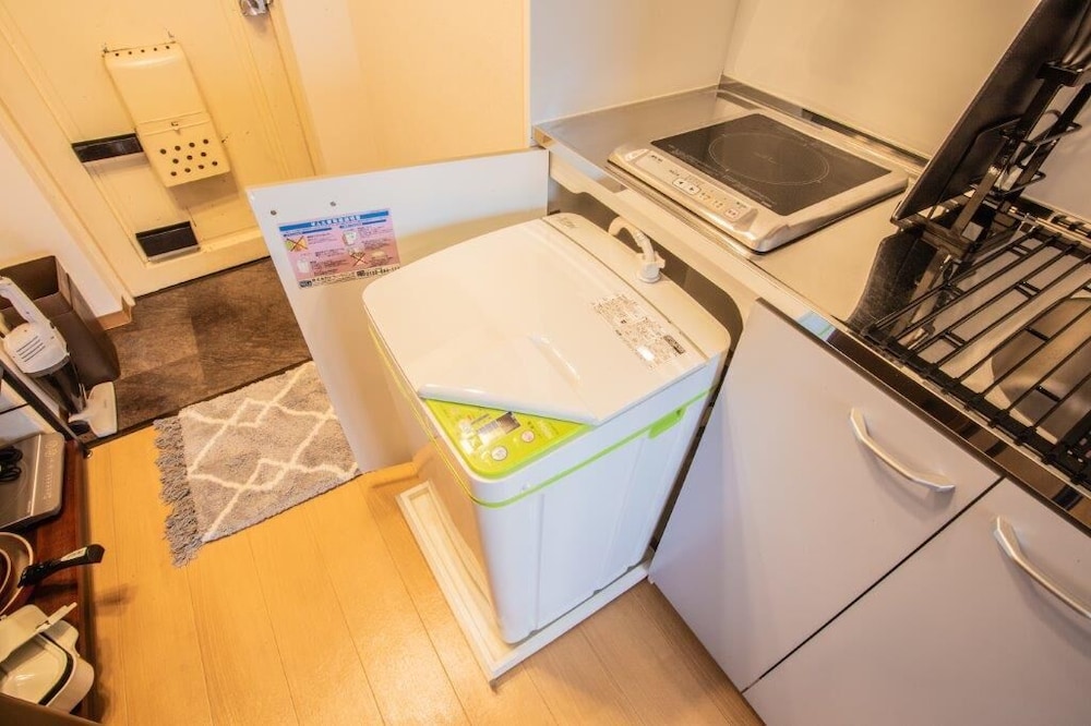 ベーシック ダブルルーム 専用キッチン1 | LVB 東新宿