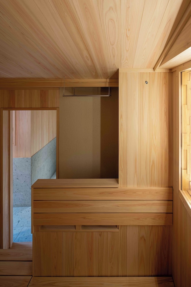 スーペリア アパートメント バスルーム10 | KUTSUROGI SAUNA and STAY