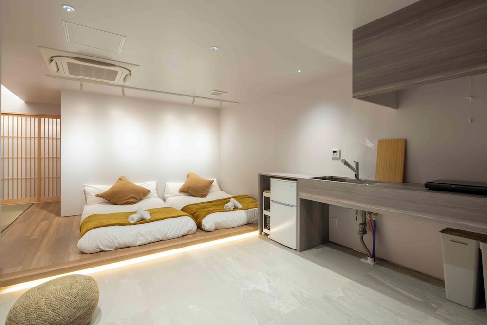 スーペリア アパートメント 客室8 | KUTSUROGI SAUNA and STAY