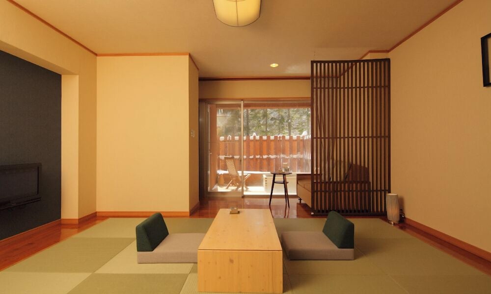 デラックス 和室 禁煙 露天風呂付 | 奥日光湯元温泉 ゆの森