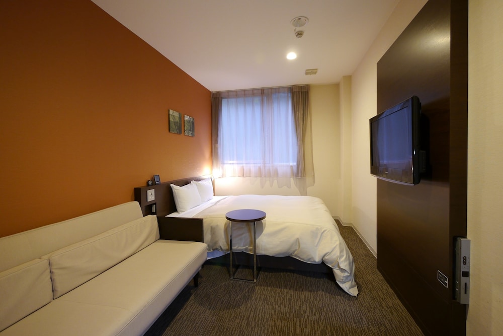 ベーシック ダブルルーム 喫煙可 客室1 | 有田川温泉 鮎茶屋 ホテルサンシャイン