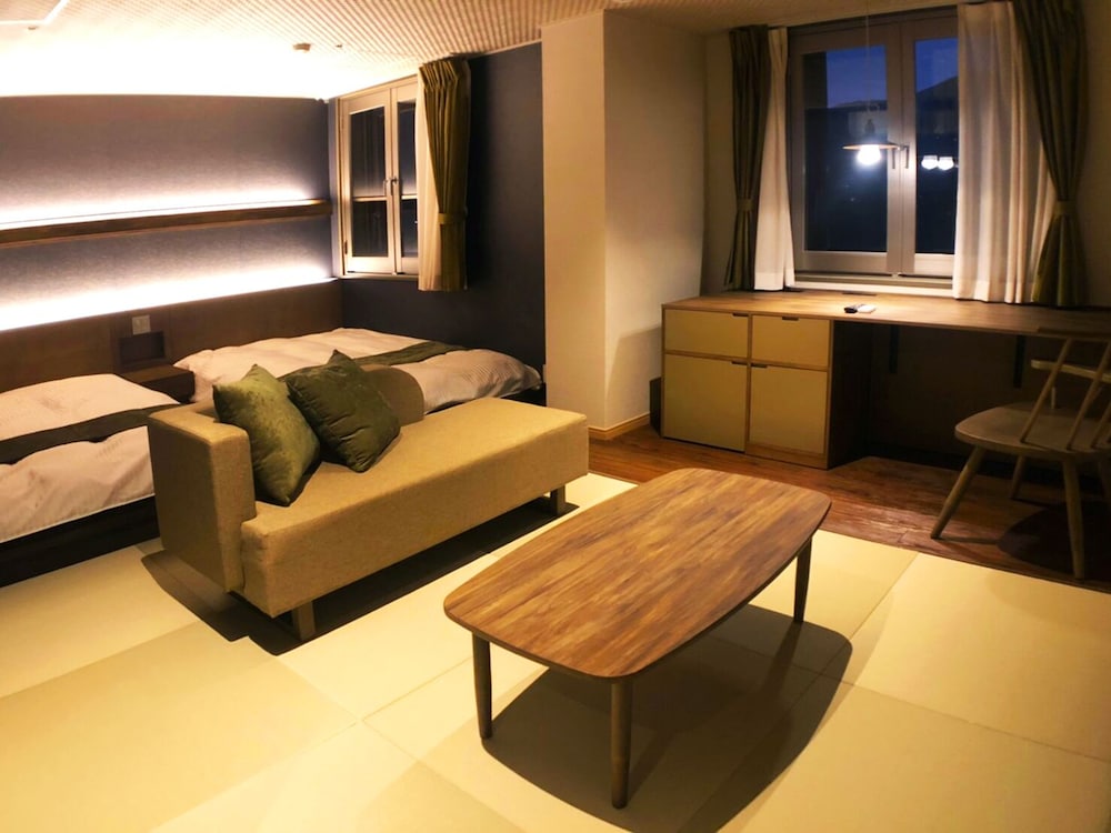 コンフォート 4 人部屋 | 有田川温泉 鮎茶屋 ホテルサンシャイン