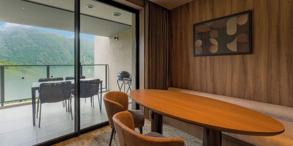 [F] 2ダブルベッド / ペット不可 4名定員 禁煙 | Rakuten STAY TERRACE 箱根小涌谷