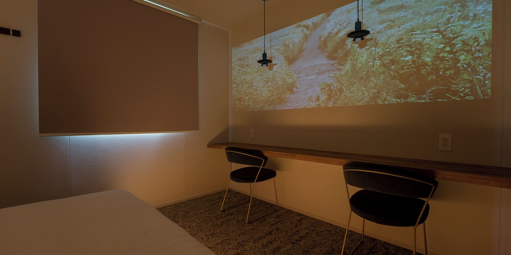 [C] 2クイーンベッド + 1キングベッド / ペット不可 6名定員 禁煙 客室の設備とサービス9 | Rakuten STAY TERRACE 箱根小涌谷