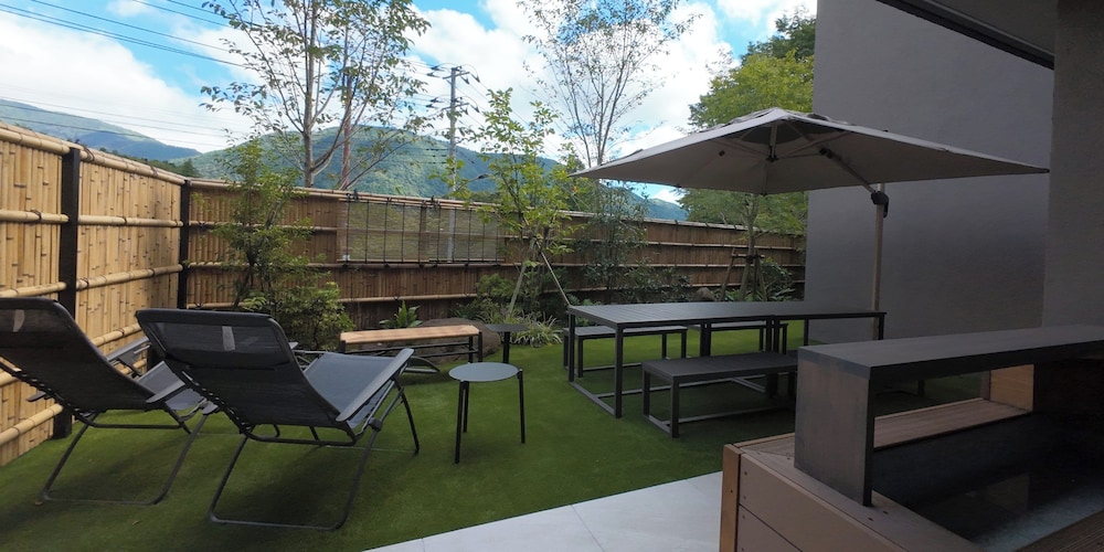 [A] スイート (ドッグフレンドリー) / 露天風呂付 / 10名定員 禁煙 客室2 | Rakuten STAY TERRACE 箱根小涌谷