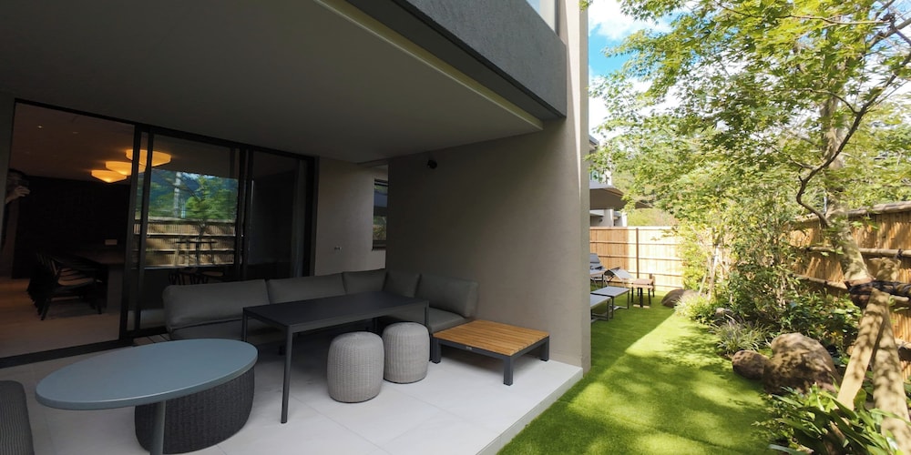 [A] スイート (ドッグフレンドリー) / 露天風呂付 / 10名定員 禁煙 客室1 | Rakuten STAY TERRACE 箱根小涌谷