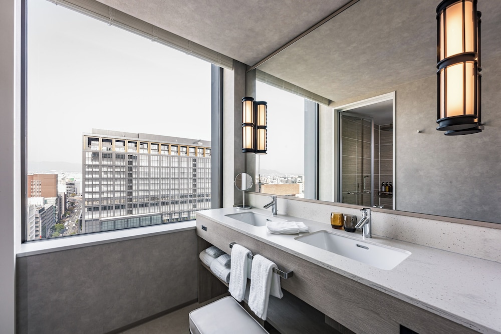 デラックスコーナーツイン 禁煙 バスルーム2 | THE GATE HOTEL 福岡by HULIC