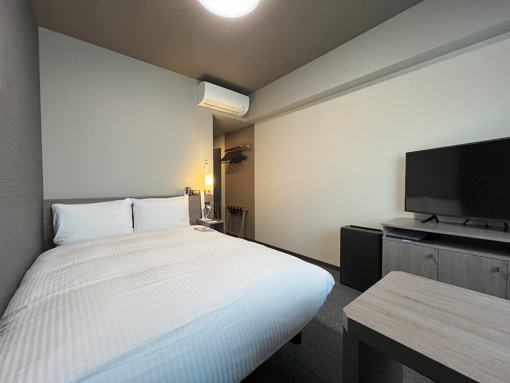 コンフォート セミダブルルーム 禁煙 客室1 | ホテルルートイン今治