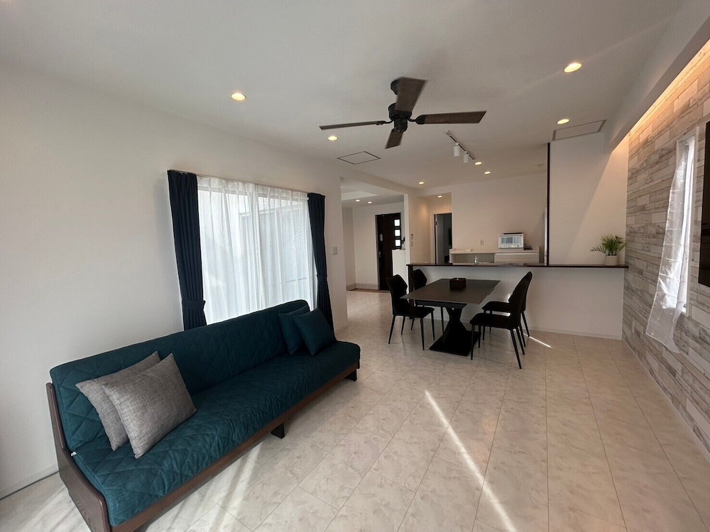 ハウス リビング エリア1 | ポルトボヌール