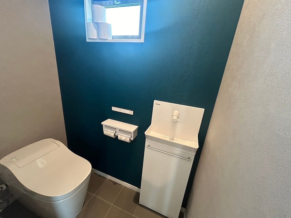 ハウス バスルーム2 | ポルトボヌール