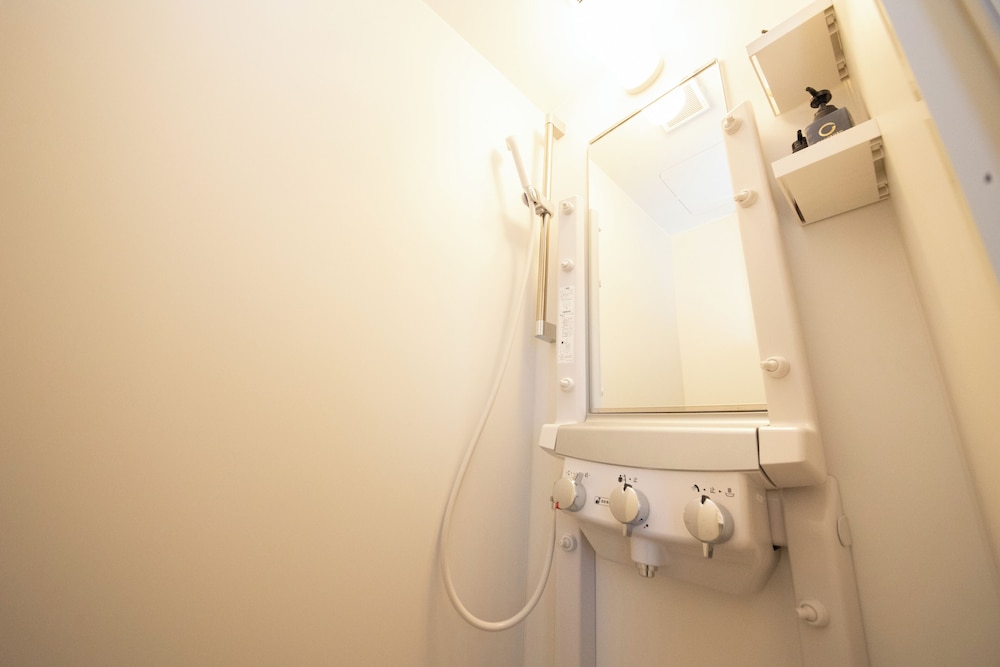 ファミリー ルーム バスルーム0 | 灯光旅館