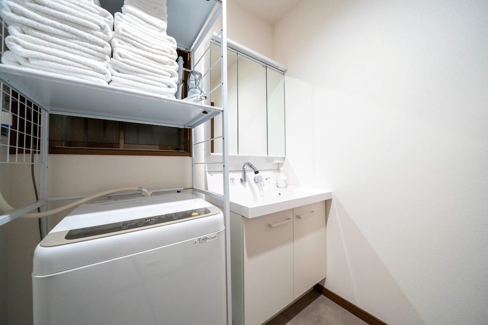 アパートメント バルコニー バスルーム2 | 華ならまち