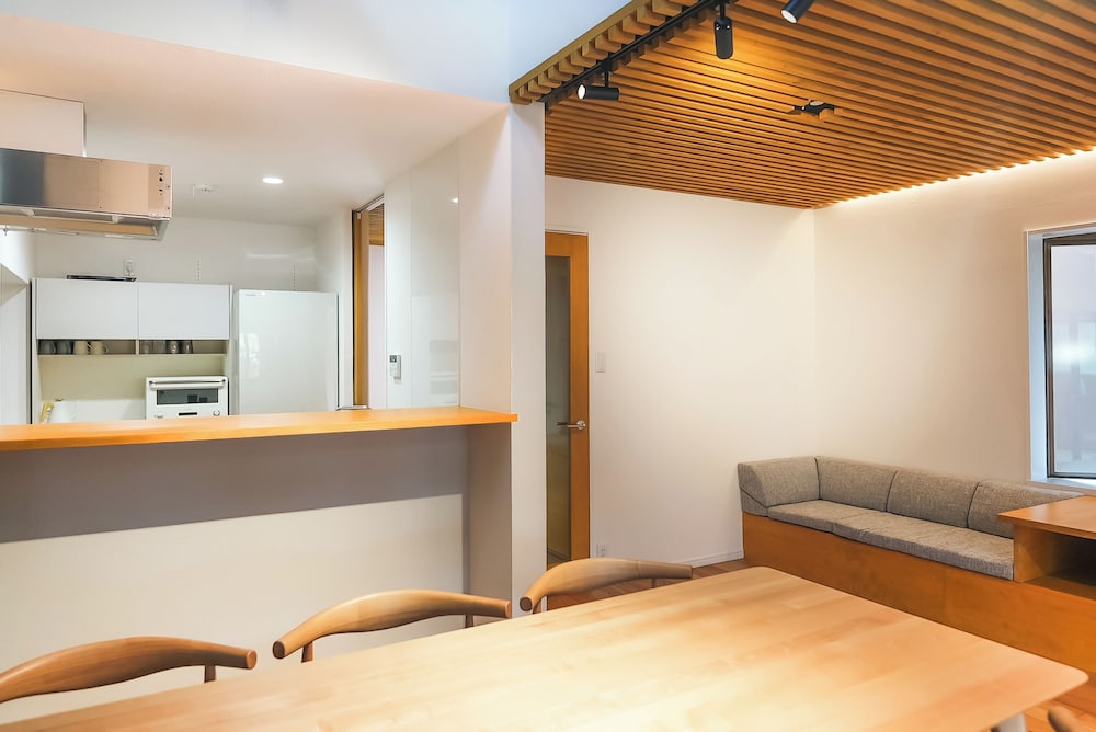 アパートメント バルコニー リビング エリア5 | 華ならまち