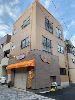 SUN生2番館 101