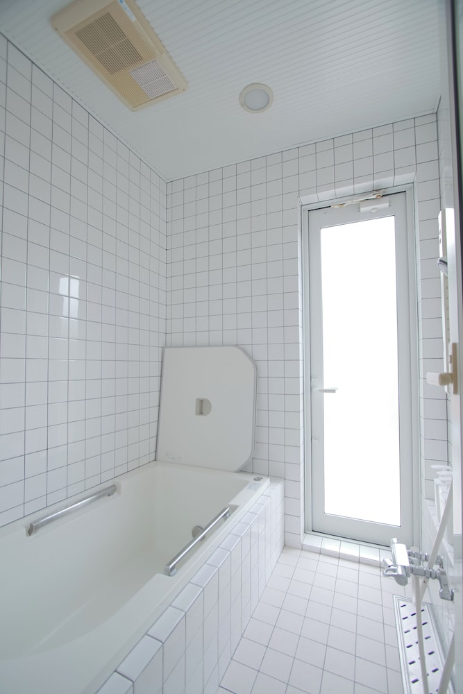 ファミリー ヴィラ 禁煙 パティオ バスルーム0 | INOVE VILLA Ritto