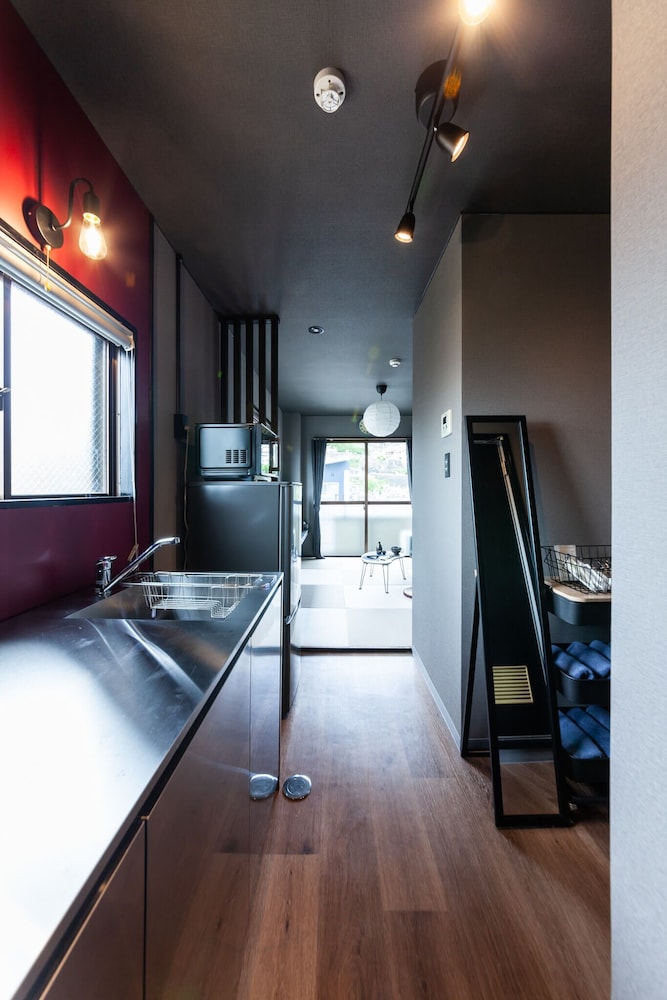 クラシック シングルルーム (403) 専用キッチン3 | おやど紀伊国屋玉園町