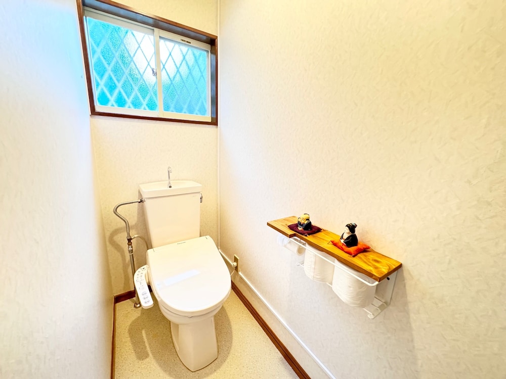 クラシック ツインルーム 禁煙 共用バスルーム0 | Guest House 圭堂-Seidou-