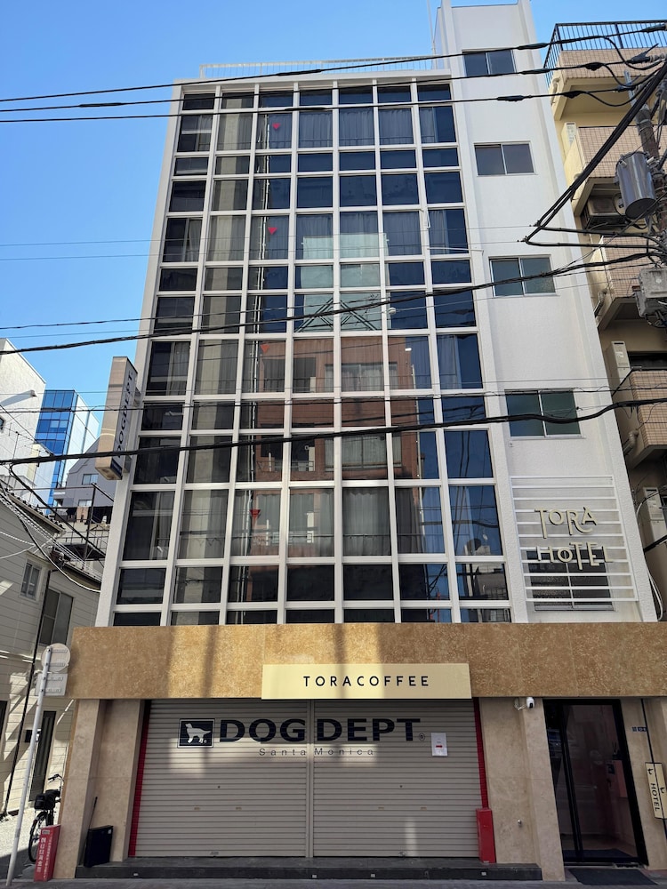 施設の正面1 | 寅ホテル 御徒町