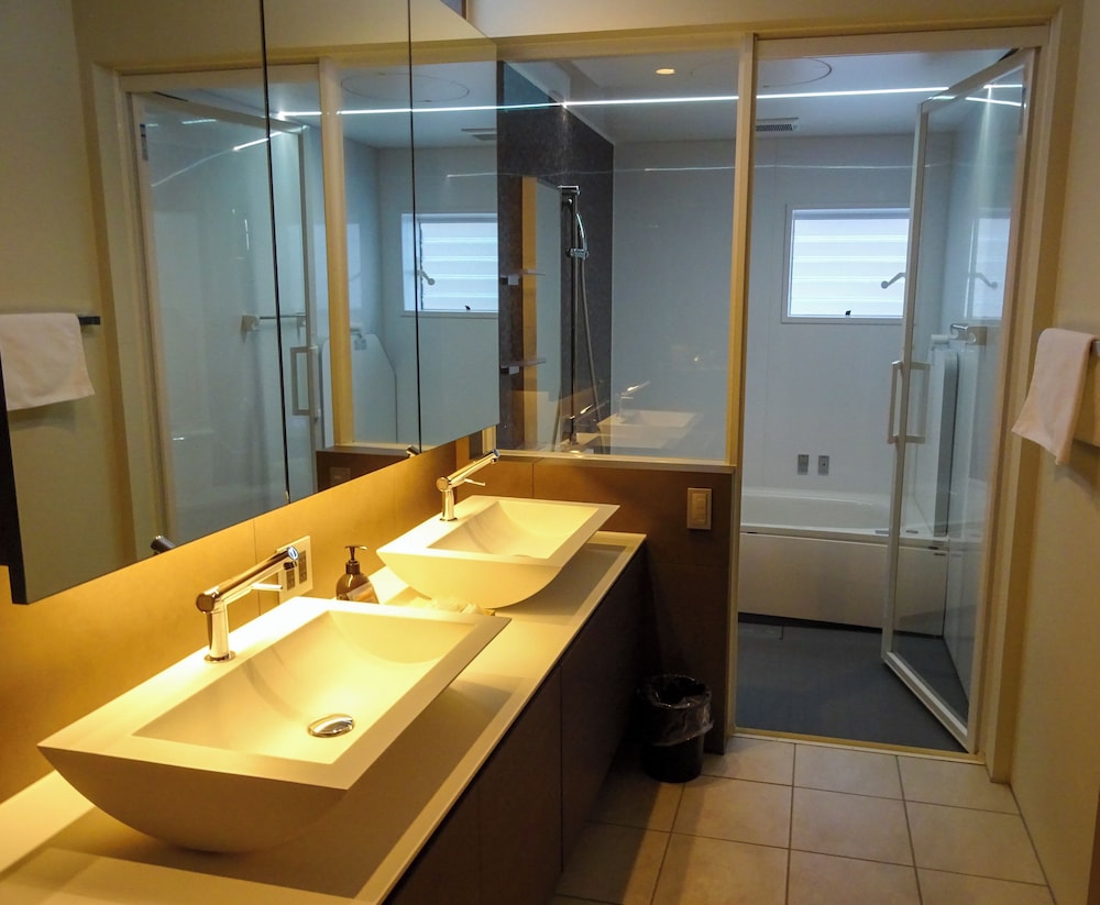 デラックス ヴィラ バスルーム0 | 四つ葉