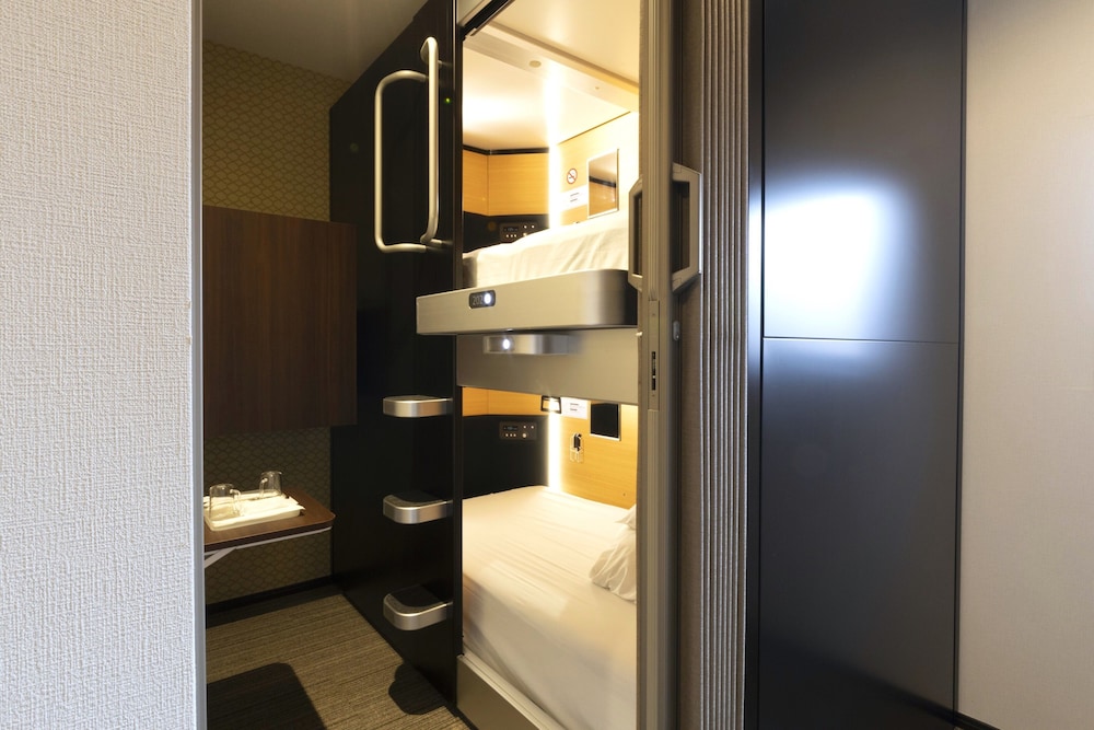 アパートメント ベッド (複数台) 禁煙 客室6 | SLEEP LAB 浅草